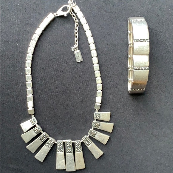 Kenneth Cole Jewelry - Necklace set Kenneth Cole Jewelry - Necklace set
